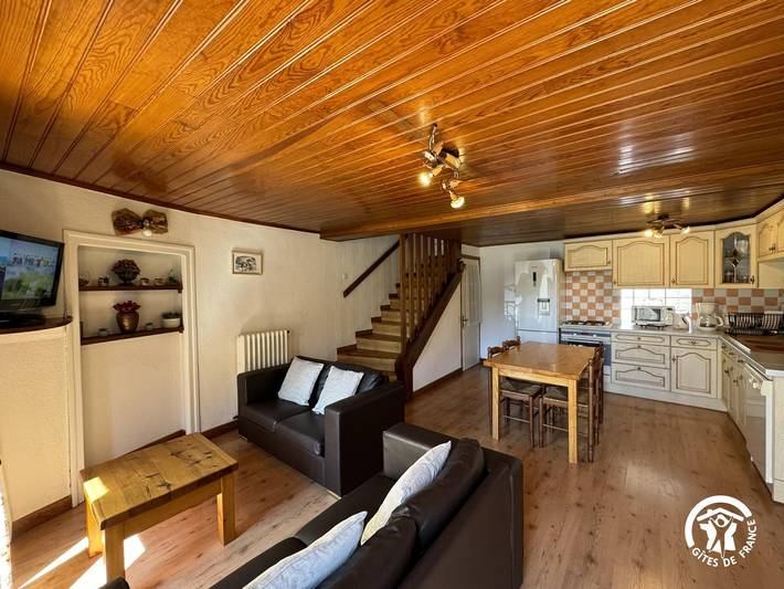 Gîte pour 4 personnes, avec terrasse
