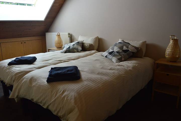 Ganze Wohnung, Appartement 2 Chambres Tout Confort Avec Terrasse à L'orée de la Forêt Gaumaise in Luxemburg Provinz