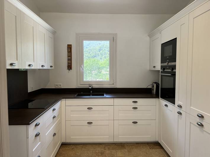 Gîte pour 6 personnes, avec Piscine et Sauna dans le Luberon - 4