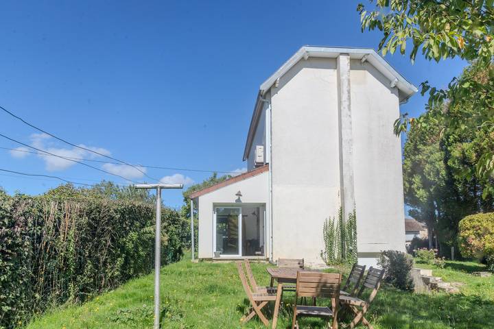 Encantador cottage en Saint-Junien, Limousin, ideal para 4 personas y mascotas in Saint-Junien, Región de Rochechouart