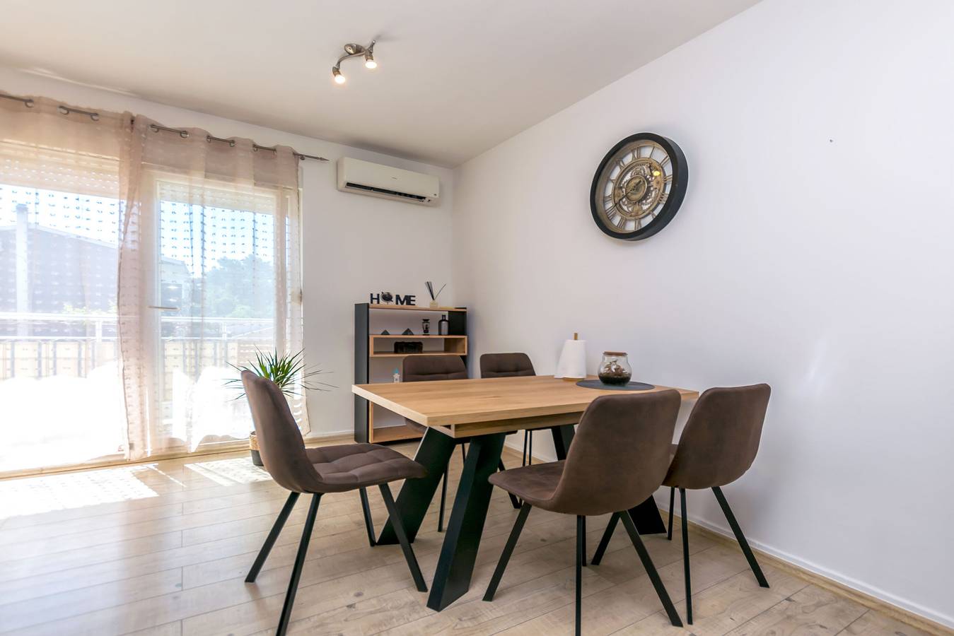 Apartamento entero, Apartment Beleca in Podstrana, Condado de Split-Dalmacia