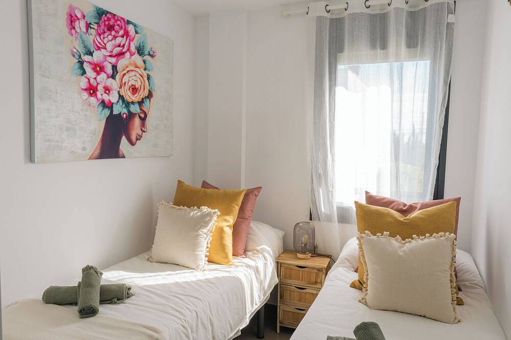 Apartamento entero, Bella Palace, Apartamento acogedor junto al mar in Alcanar, Costa Dorada