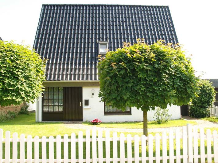 Ferienhaus für 7 Personen, mit Balkon und Terrasse sowie Garten und Sauna in Maasholm-Bad