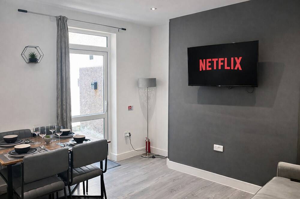 Emerald Living, Swansea (Central) in Swansea, Swansea e dintorni