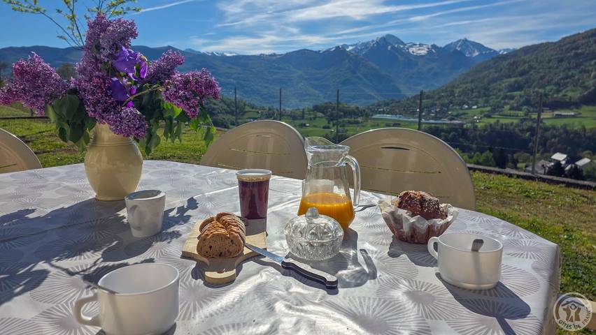 Gîte pour 4 personnes, avec terrasse à Arras-en-Lavedan - 2