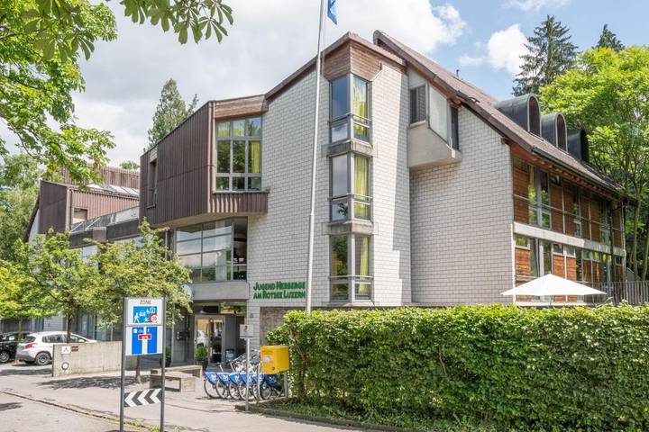 Hostel für 2 Personen, mit Terrasse und Garten in Luzern