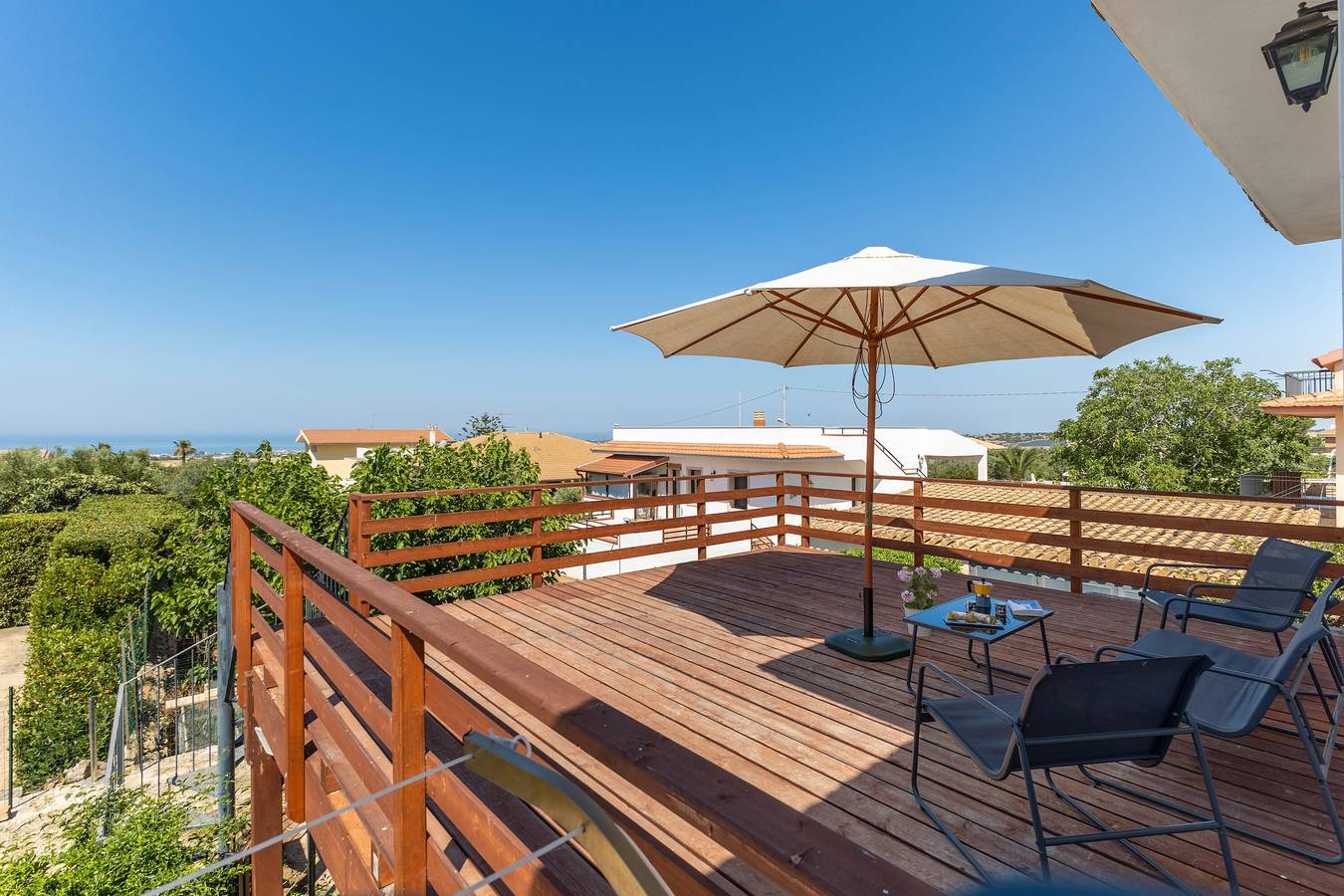 Apartamento entero, Apartamento 'Vista Mare' con vistas al mar, Wi-Fi y aire acondicionado in Ragusa (Sicilia), Provincia de Ragusa