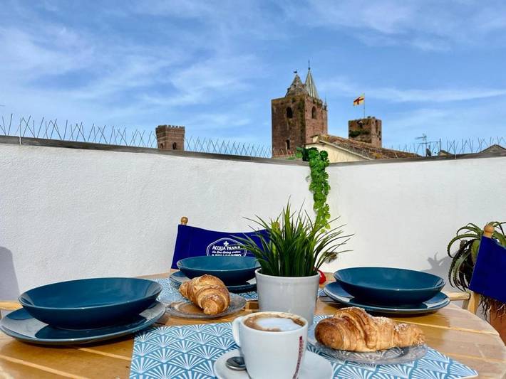 Ferienwohnung für 4 Personen, mit Ausblick und Terrasse in Albenga