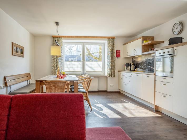Geheel appartement, Groot appartement op 200 m van de skibus in Loferer und Leoganger Steinberge, Fieberbrunn