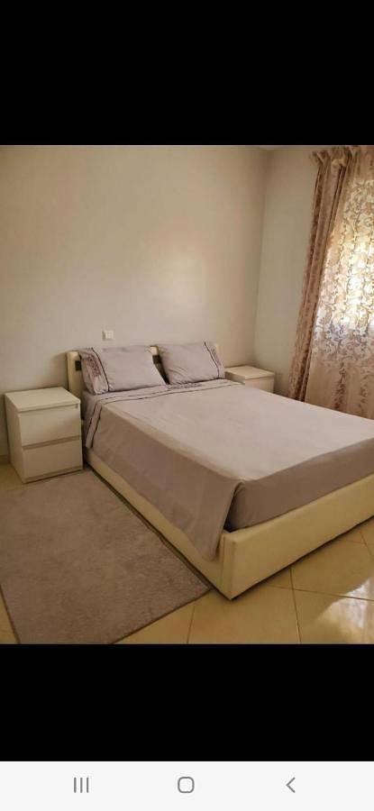 Gîte pour 5 personnes, avec jardin ainsi que terrasse et vue à Bédarrides - 2