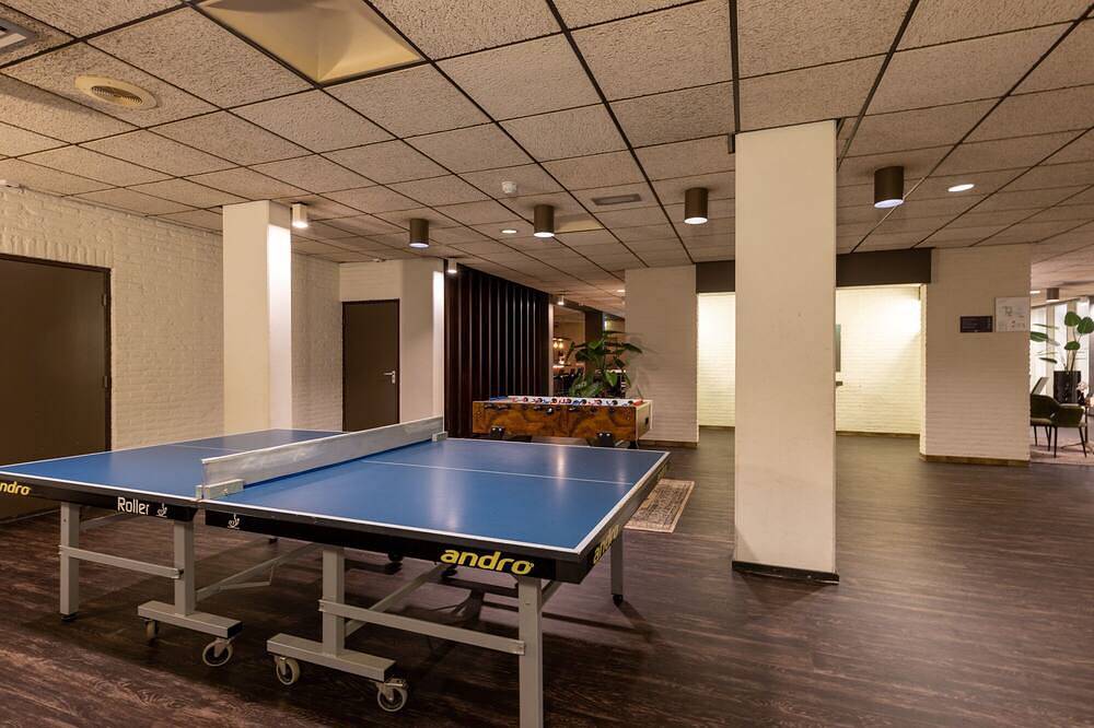 Indoor Pool & Game Room Getaway with Direct Access to Nature and Parking in Winterswijk, Achterhoek