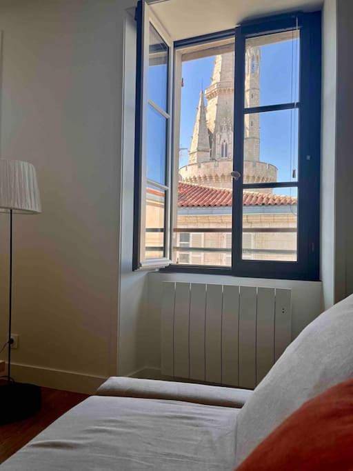 Gîte pour 4 personnes, avec terrasse et vue dans Tour De La Lanterne La Rochelle - 2