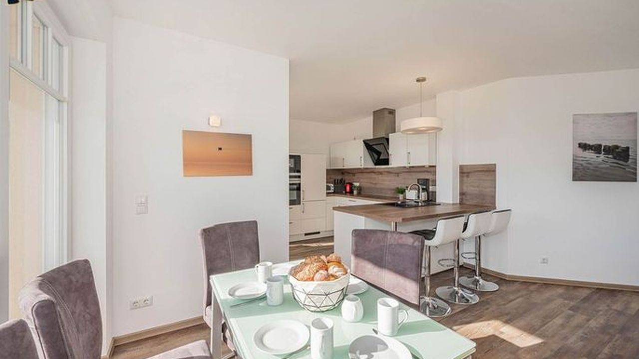 Cały apartament wypoczynkowy, Apartament wakacyjny dla 5 osób z ogród in Kamminke, Uznam