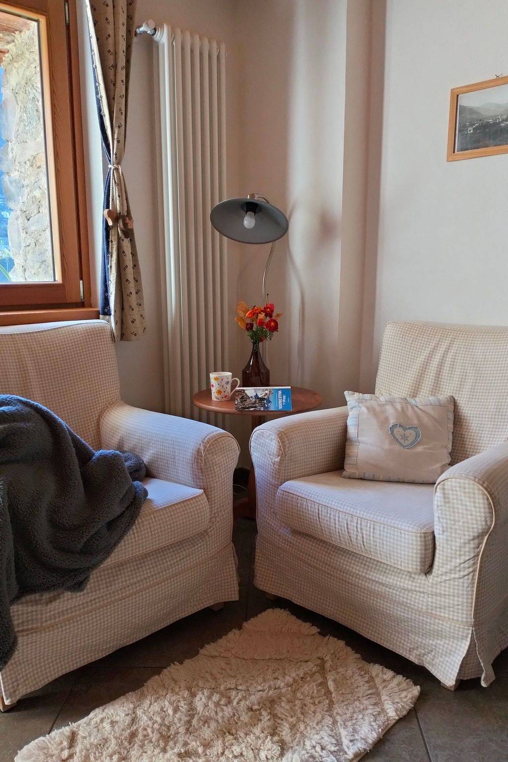 Appartamento intero, Cavallo Studio mit Terrasse in Rovin, Comune di Gignod