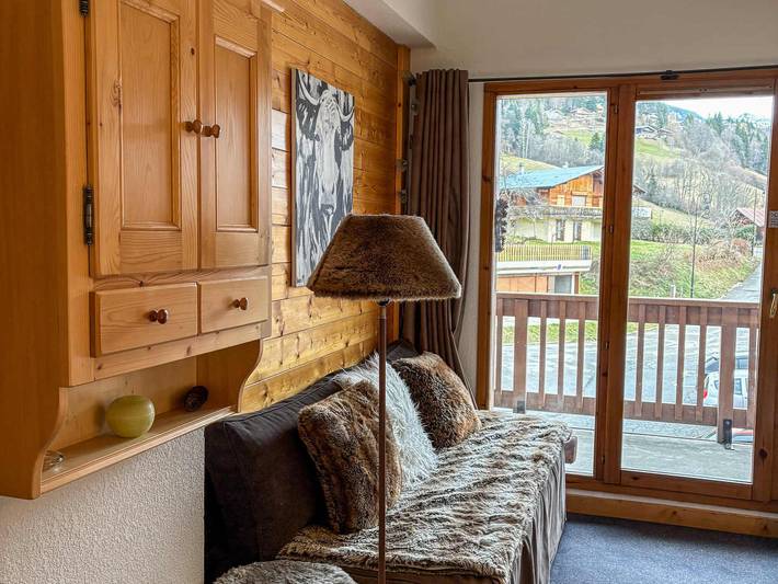 Gîte pour 6 personnes, avec balcon et piscine, animaux acceptés dans Office De Tourisme De Notre Dame De Bellecombe - 2