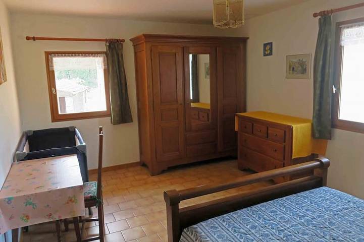 Location de vacances pour 6 personnes, avec jardin à Callas - 3