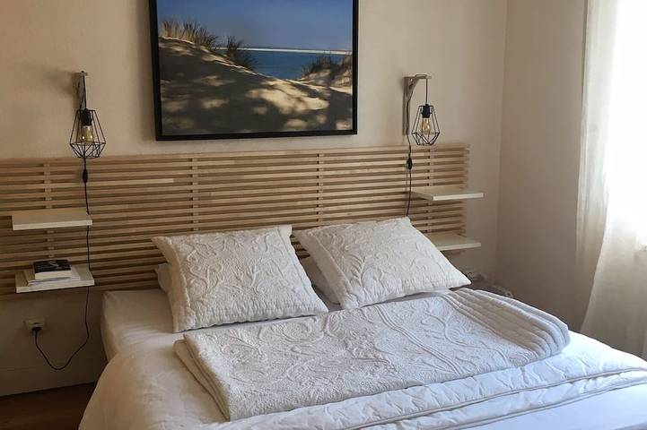 Location de vacances pour 8 personnes, avec terrasse et jardin dans Pyla-sur-Mer - 2