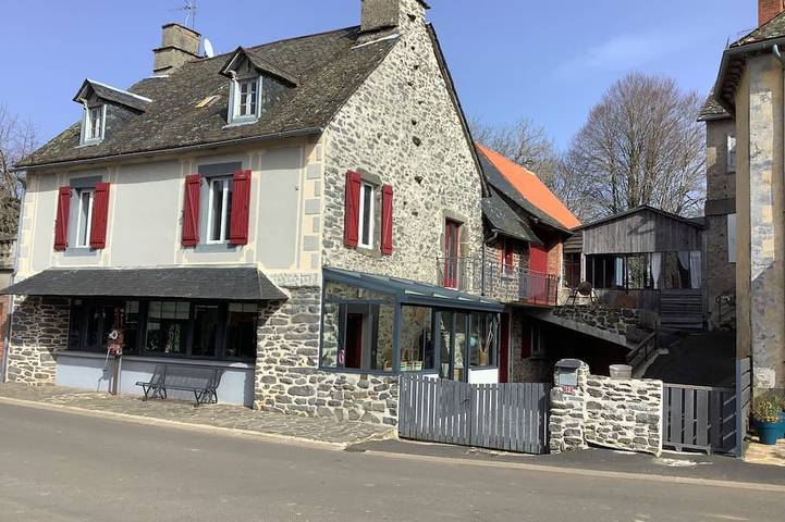 Chambre d’hôte pour 4 personnes à Chaussenac