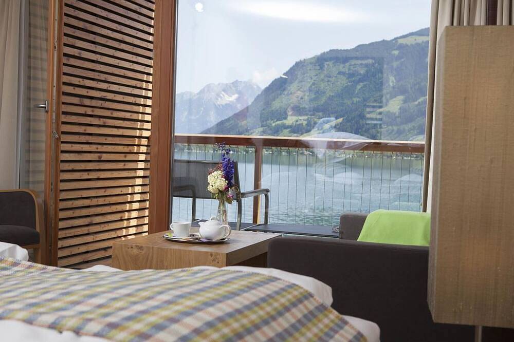 Doppelzimmer Seeparadies Standard - Seevilla Freiberg in Zell am See (Stadt), Zell am See