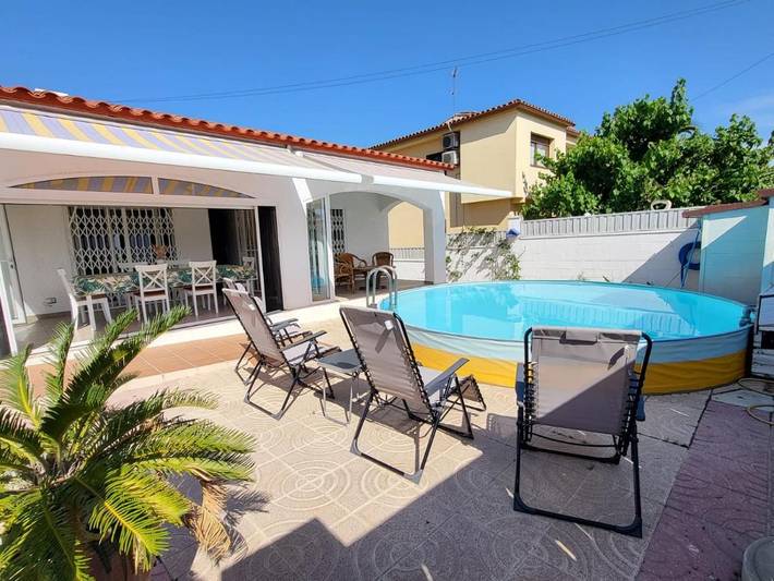 Maison de vacances pour 6 personnes, avec jardin et piscine