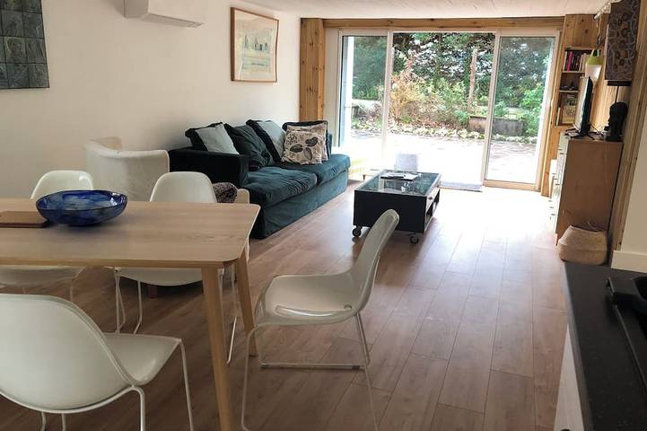 Location de vacances pour 4 personnes, avec Jardin dans Plage de Vallières
