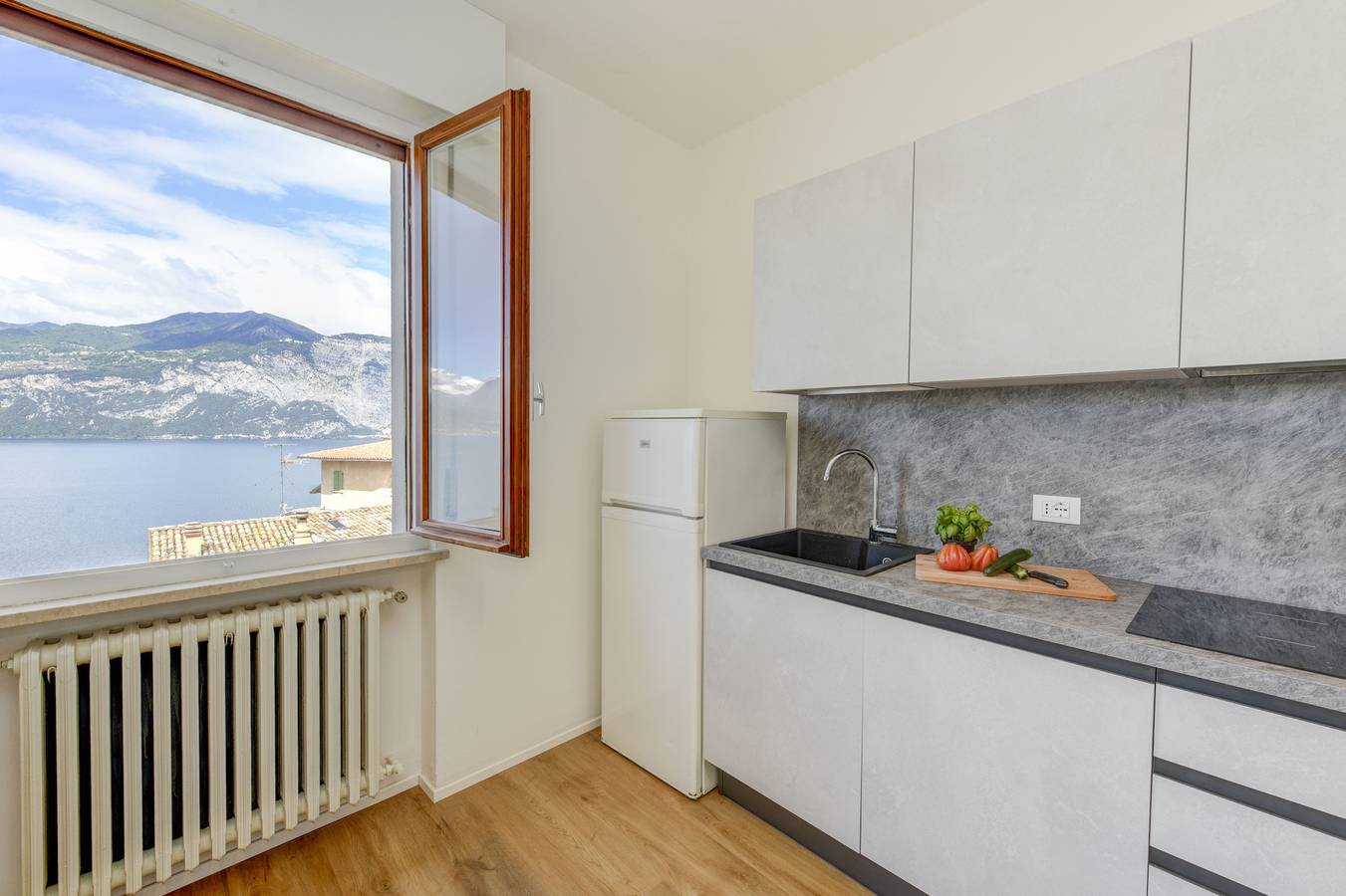 Apartamento entero, Mgh Family Stay - Casa del Gabbiano in Brenzone, Montañas Garda