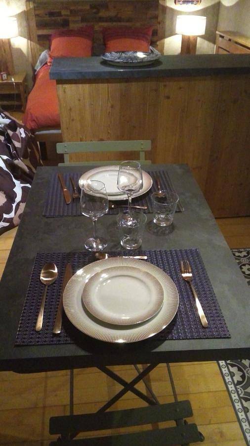 Gîte pour 2 personnes, avec jardin ainsi que terrasse et vue dans Golf Club du Lac d'Annecy - 4