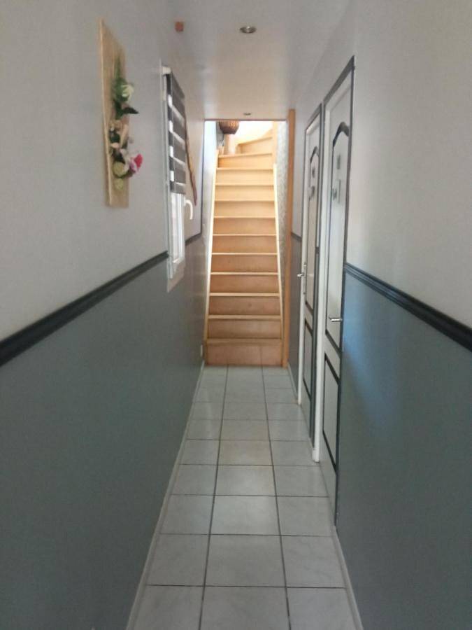 Cottage pour 2 personnes, avec jardin et terrasse à Coulogne