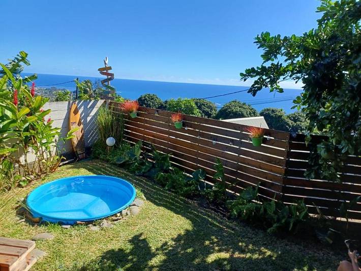 Bangalo para 2 pessoas, com jardim e vista e ainda piscina and terraço em Tahiti