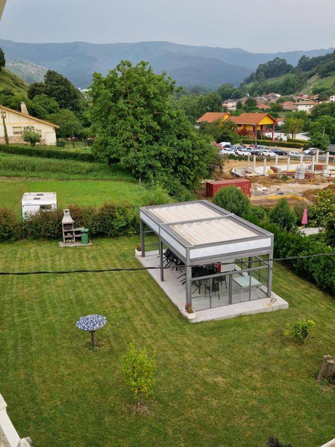Casa rural con piscina para 6 personas, con piscina además de vistas y jardín en Cantabria - 2