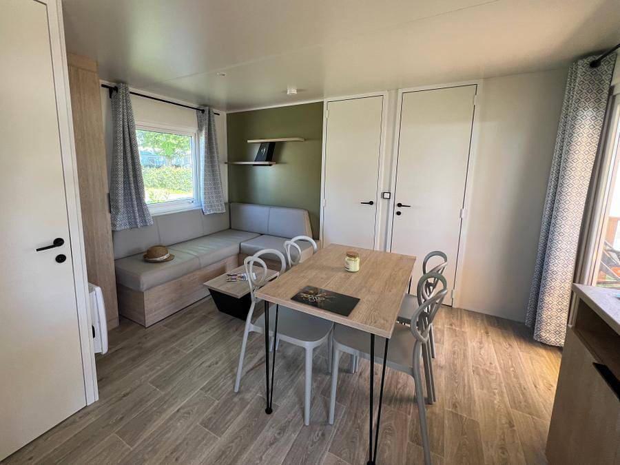 Le Bahamas Beach - Mobilhome 6 personas - C- Casa móvil caribeña de 2 dormitorios in Saint-Gilles-Croix-de-Vie, Valle del Loira