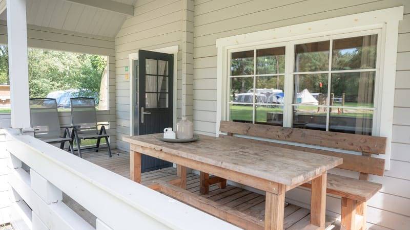 Lodge für 6 Personen, mit Seeblick und Balkon/Terrasse sowie Terrasse in Südholland - 2