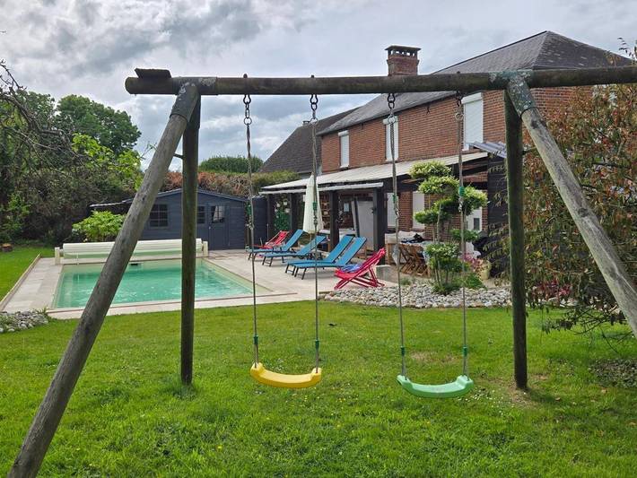 Location de vacances pour 8 personnes, avec piscine ainsi que jardin et jacuzzi à Saint-Philbert-des-Champs - 4