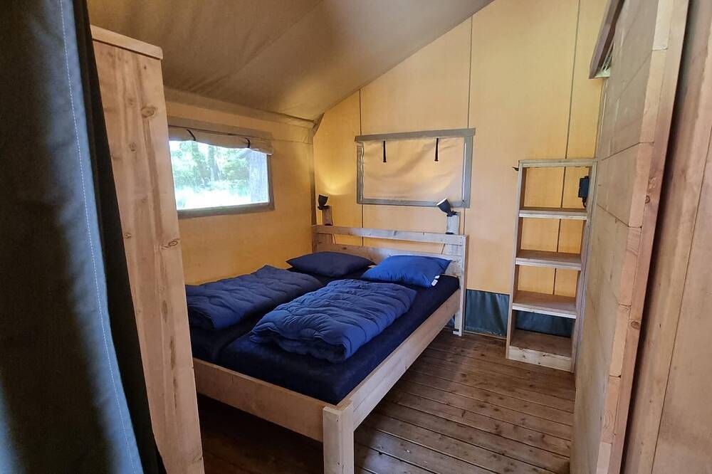 Geräumige Safarilodge in einer ruhigen Umgebung in Regio Zwolle