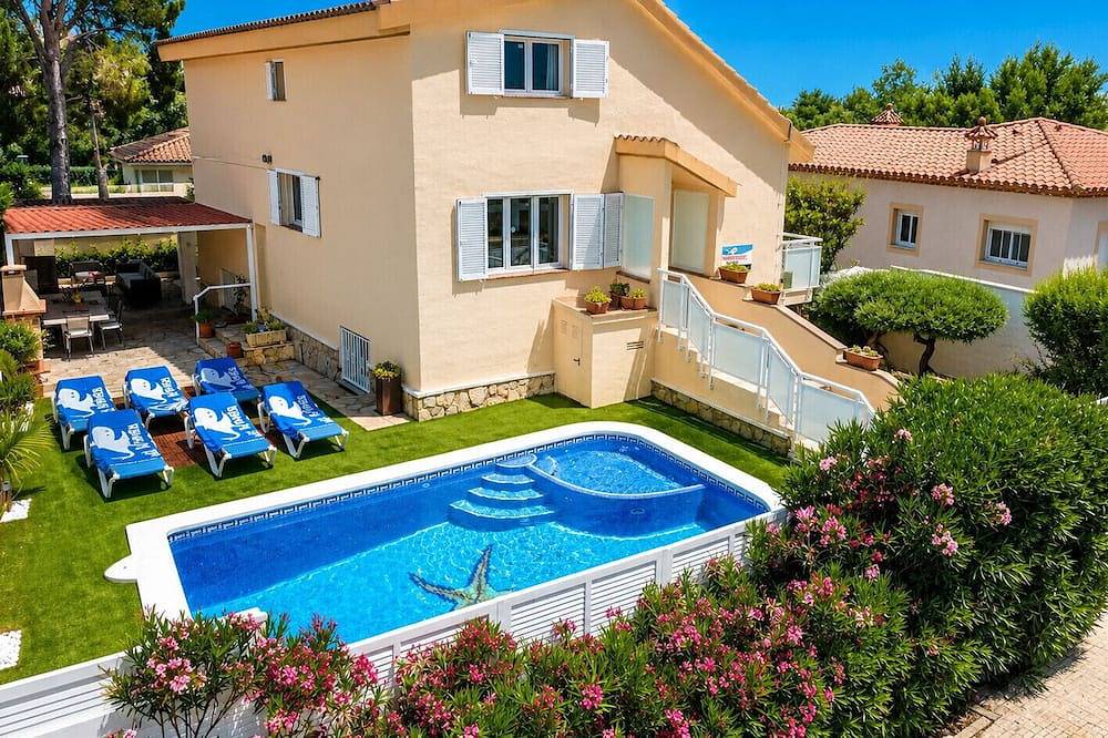 Amelie Villa piscina privada, Bbq y Wifi gratis in Montroig, Costa Dorada