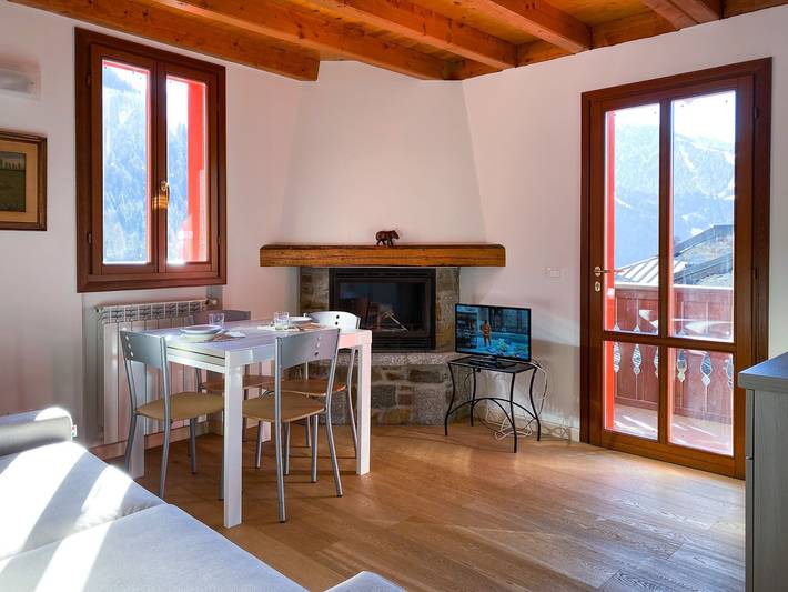 Apartamento entero, Mansarda Corno D'Aola - AffittiPontediLegno in Ponte di Legno (Town), Ponte di Legno