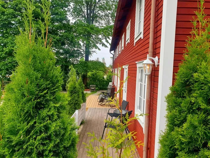 Ferienwohnung für 2 Personen, mit Terrasse und Garten sowie Ausblick - 1