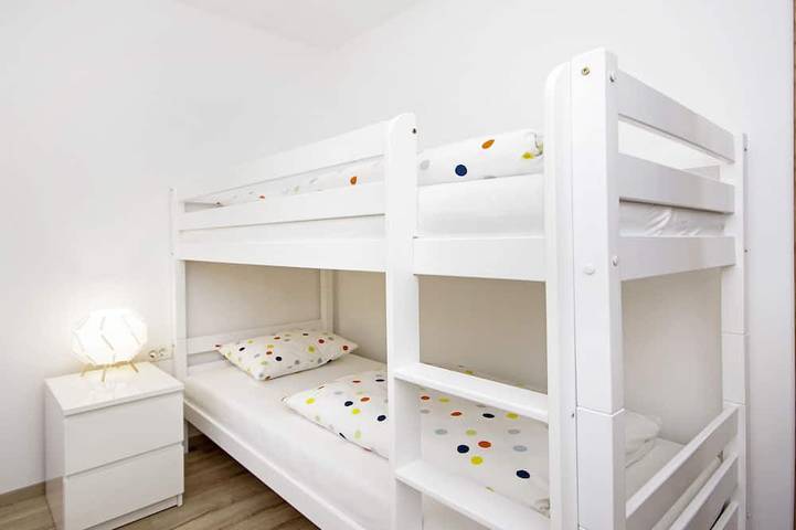 Ganze Wohnung, Schöne Landschaft Apartment Dolac - Valley, Vrlika in Kroatien in Vrlika, Dalmatinisches Zagora