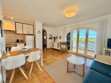 Apartment for 5 People in Es Mercadal, Coast of Menorca, Photo 2