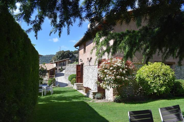 Chalet para 8 personas, con Jardín en Solsonés