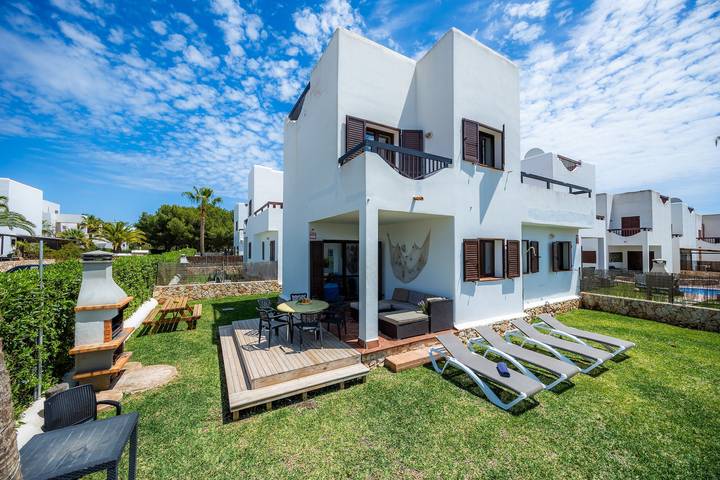 Strandnahes Ferienhaus in Anlage – Marina D’Or Casa 5 in Cala Egos, Santanyí
