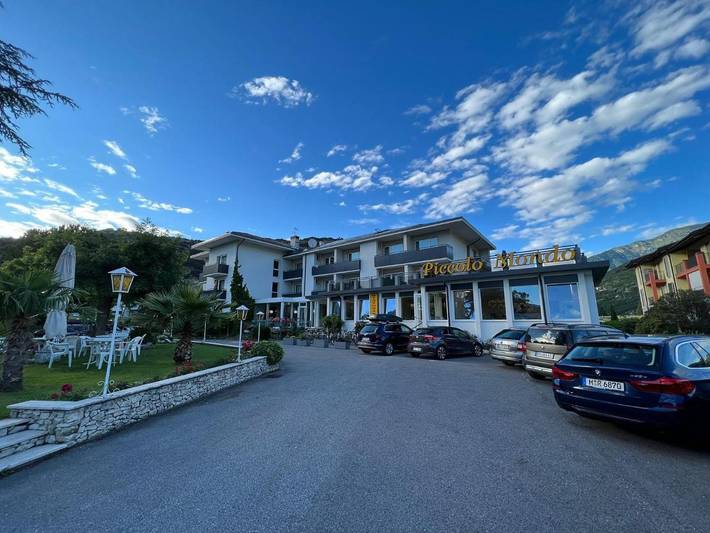 Hotel für 2 Personen, mit Pool und Sauna sowie Garten und Whirlpool in Torbole