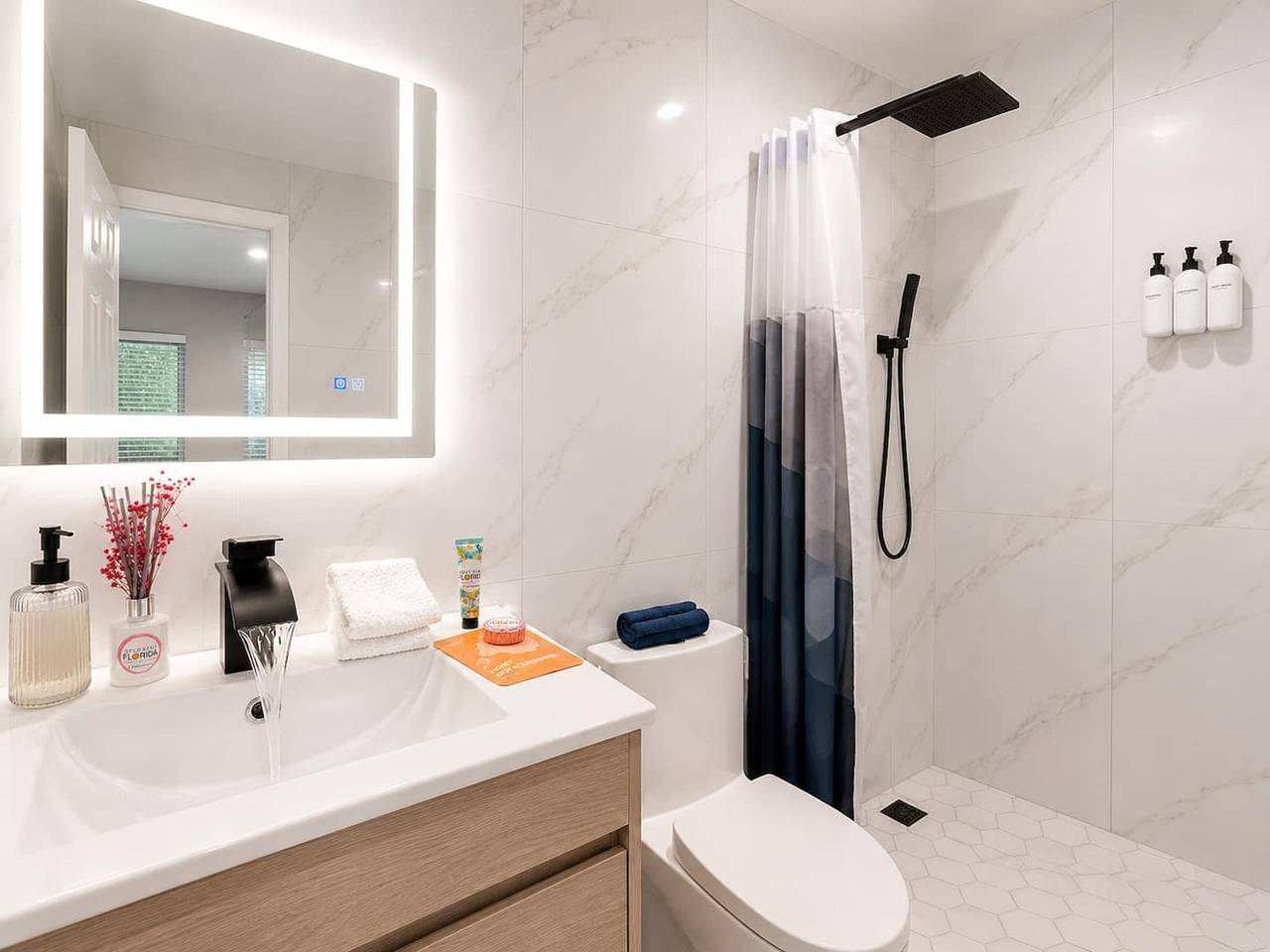 Apartamento entero, Modern Studio + Private Parking | Near Beach in Hollywood (Florida), Broward County