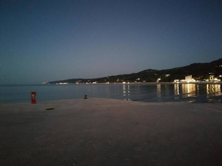 Location de vacances pour 4 personnes, avec vue et terrasse à Vico del Gargano - 4