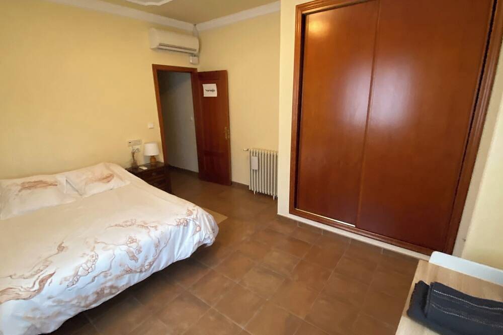 Compleet landhuis met zwembad, schilderachtig uitzicht en sinaasappelboomgaard in Alzira, Valencia Provincie