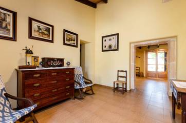 Chalet in Petra, Interior de Mallorca für 8 