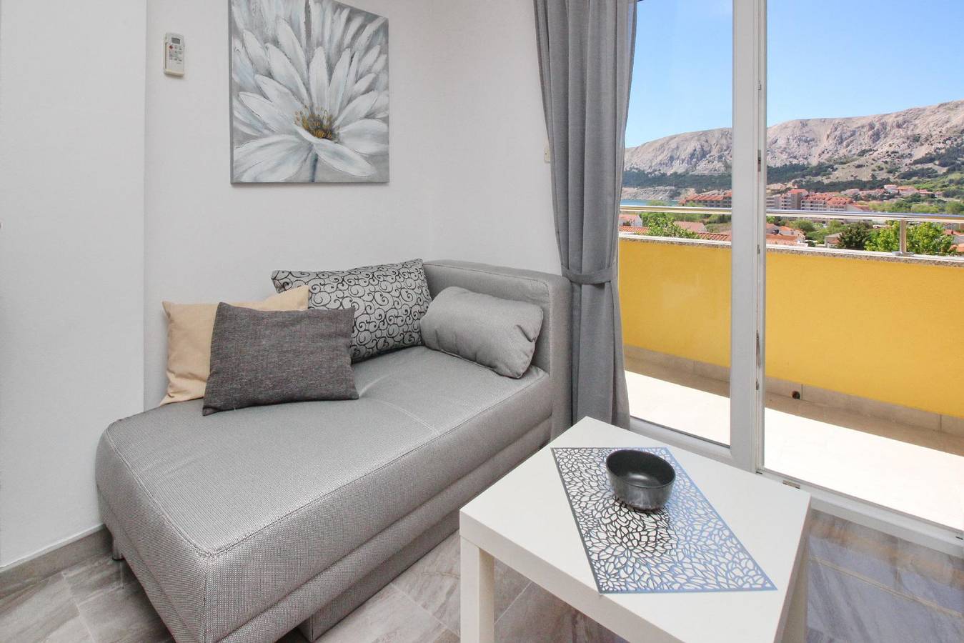 Ganze Ferienwohnung, Ferienwohnung in Baška mit Eigenem Balkon in Baska, Krk