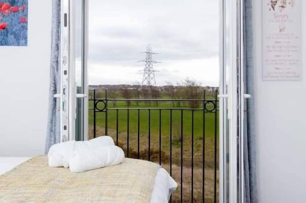 Entire apartment, Super Prime Park View Duloch in Dunfermline, Fife region