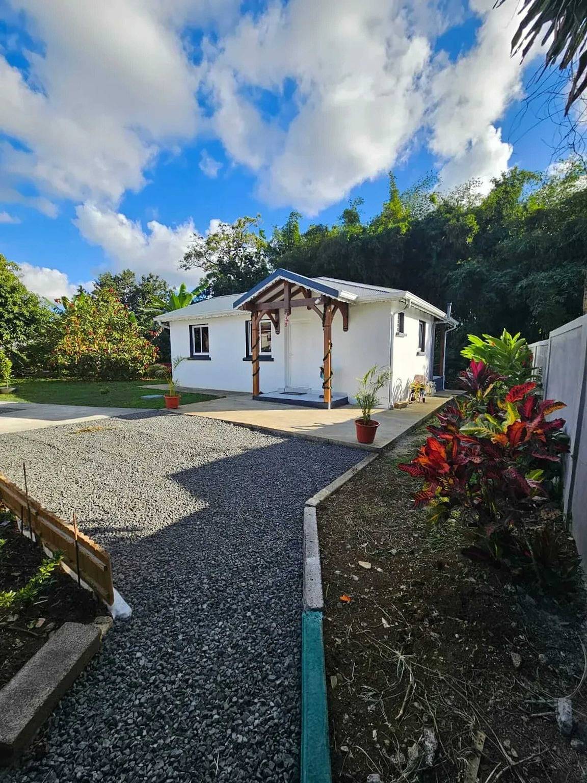 Cozy House in Lamentin, 20m², Air Conditioning in Lamentin, Guadeloupe (Caribbean)