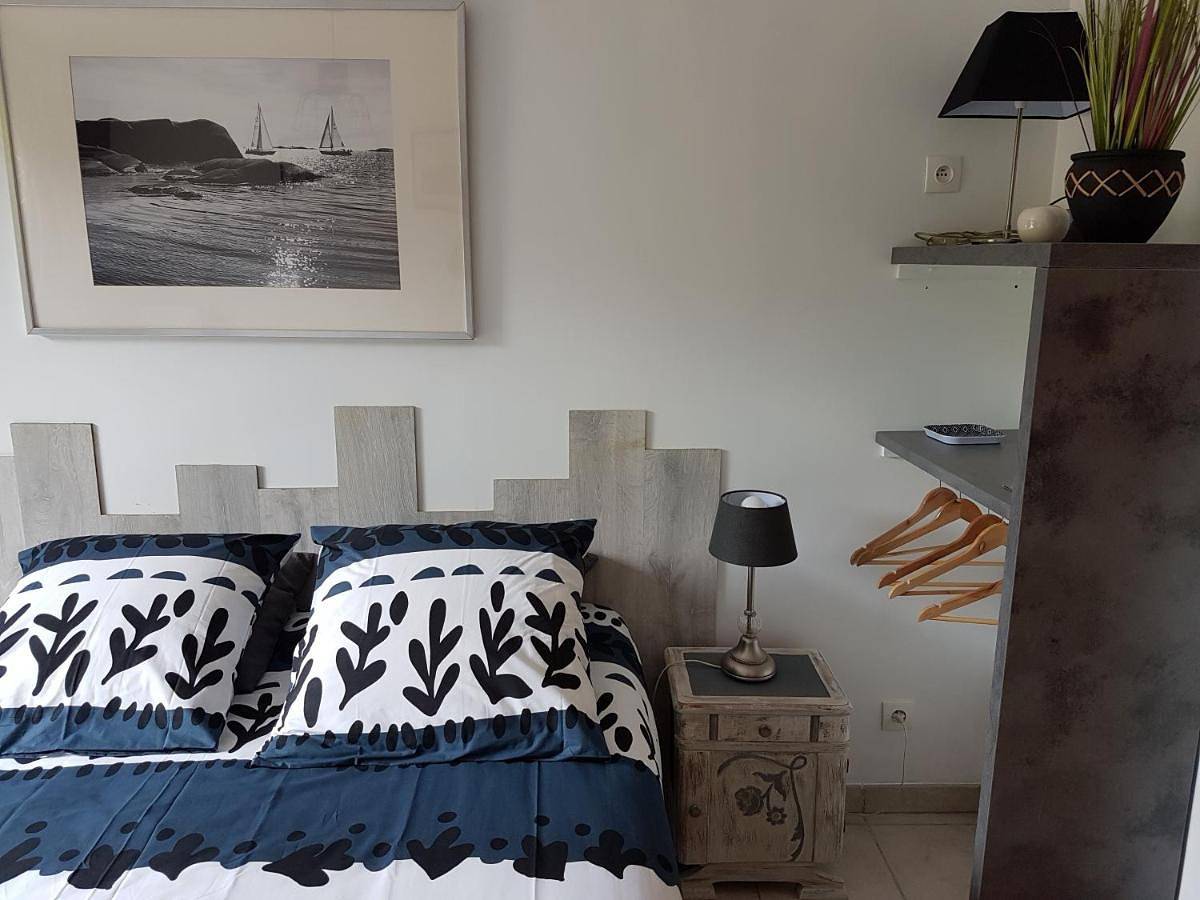Double Room with Terrace in Pennedepie, Région de Lisieux